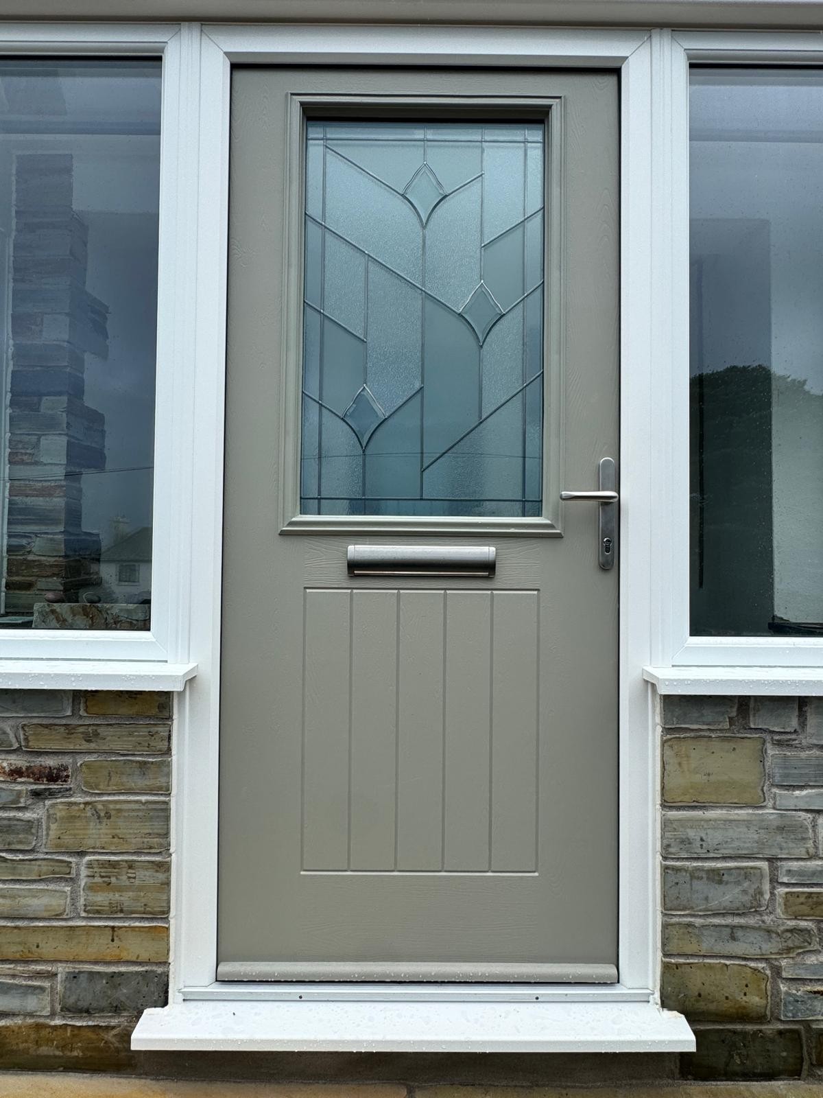 Front door price bude high quality