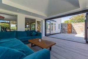 Solid roof extension living space